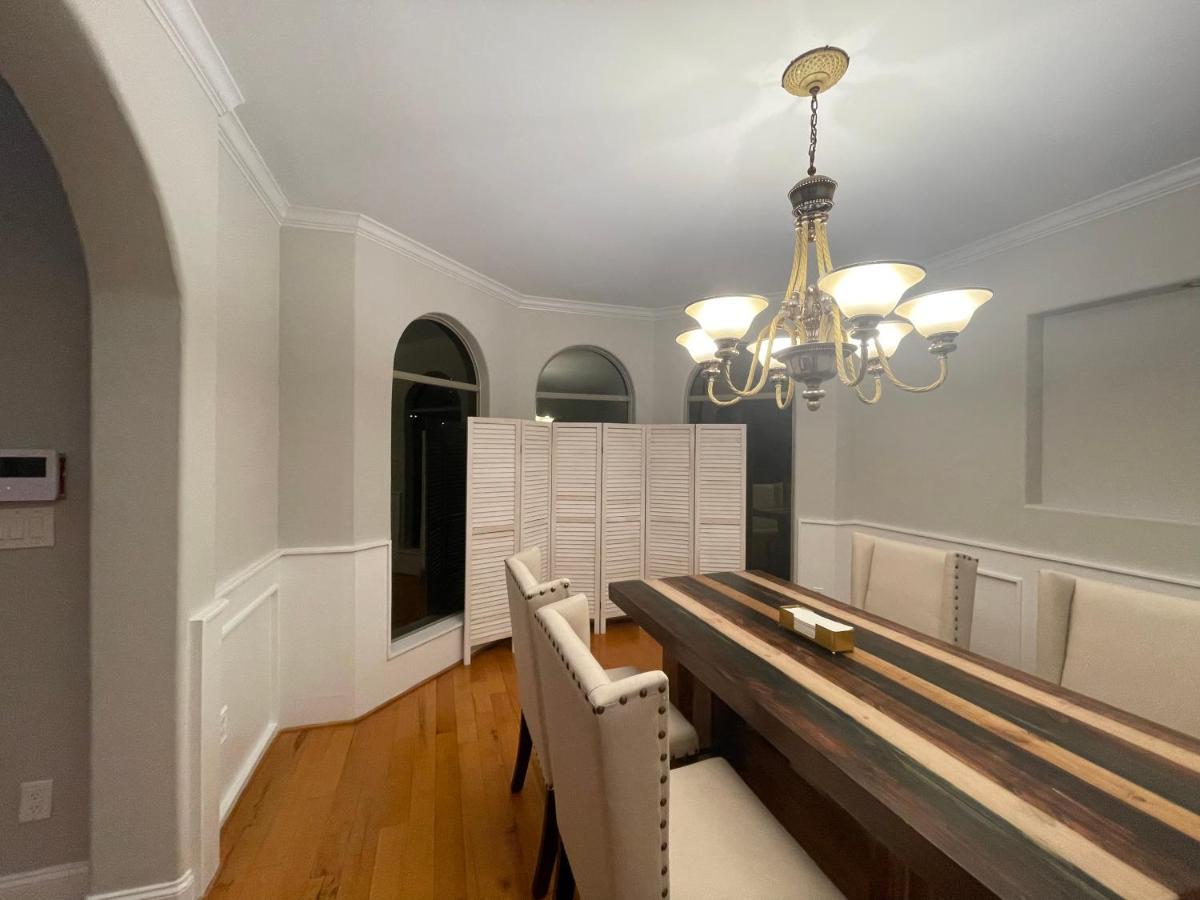 הוילה Luxuria Mini-Mansion Near Houston Downtown מראה חיצוני תמונה