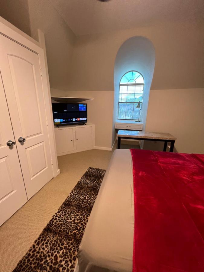 הוילה Luxuria Mini-Mansion Near Houston Downtown מראה חיצוני תמונה