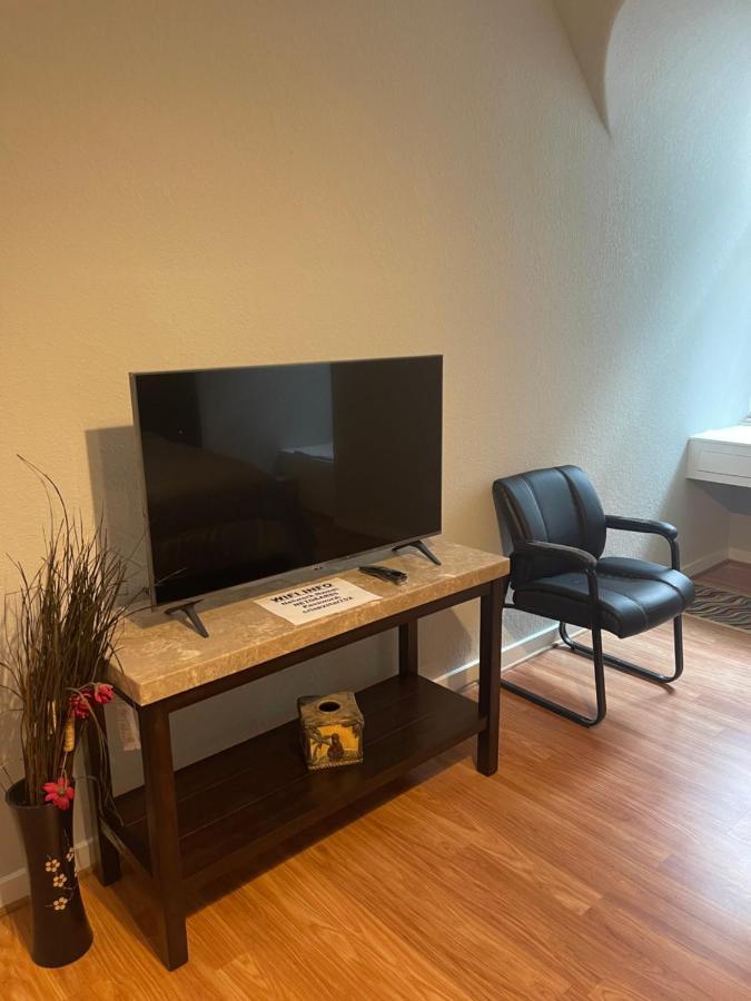 הוילה Luxuria Mini-Mansion Near Houston Downtown מראה חיצוני תמונה